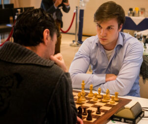 Jeugd handhaaft zich aan top