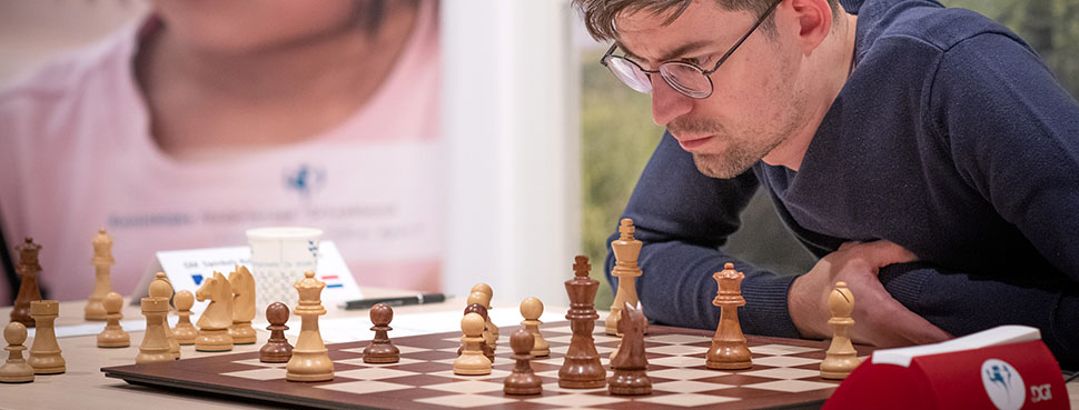 Vijf mannen door, Peng pakt de leiding bij de vrouwen