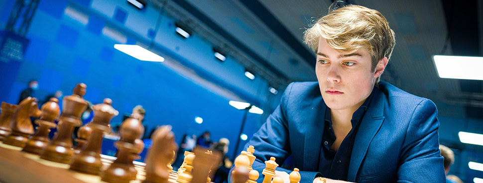 Twee vechtmatches bij Hoogeveen Schaaktoernooi