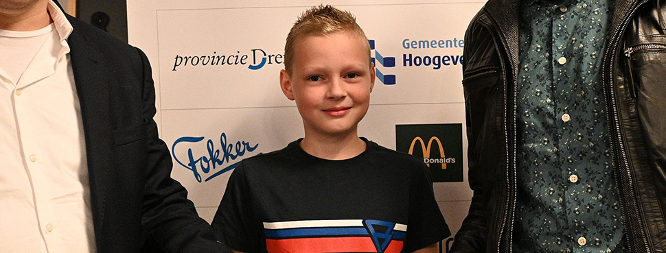 Hoogeveen Schaaktoernooi ondersteunt Bram